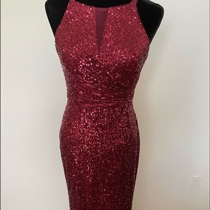 New Stunning Formal R&M Richards Gown, Red ,SZ  6.